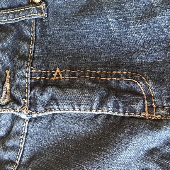 BEAU DAWSON JEANS SIZE 8 DETAILING  ON BACK POCKETS BOOT CUT - Picture 10 of 13